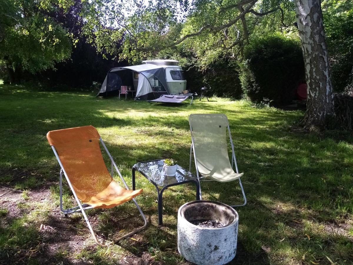 Havre De Paix Au Bords De L'Eure - Divers Hebergements Garennes-sur-Eure Exterior foto